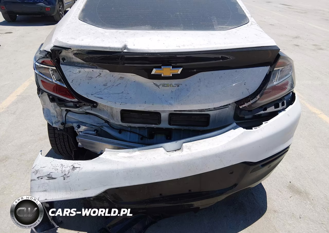 2018 Chevrolet Volt Premier VIN:1G1RD6S53JU145737 - 6
