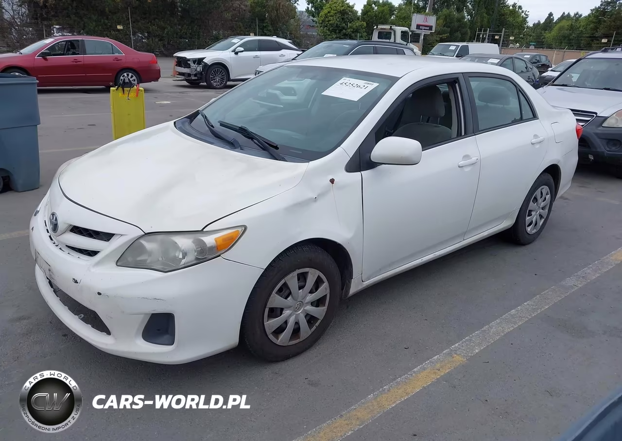 2011 Toyota Corolla Le VIN:2T1BU4EE2BC627056 - 2