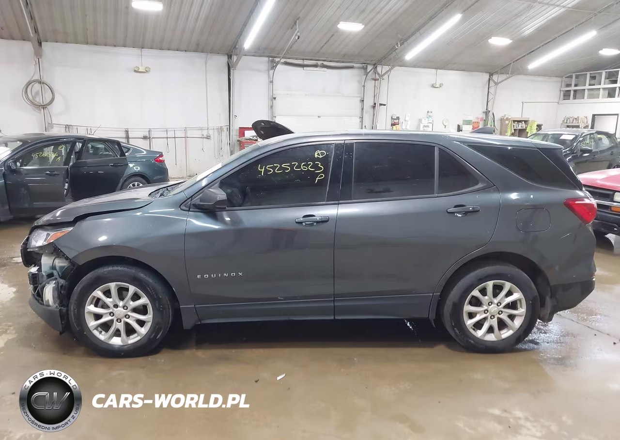 2018 Chevrolet Equinox Ls VIN:2GNAXHEV2J6313683 - 14