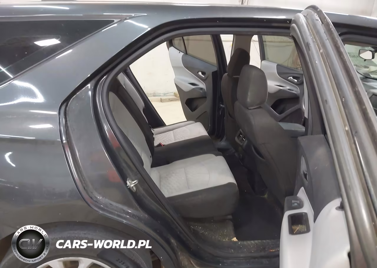 2018 Chevrolet Equinox Ls VIN:2GNAXHEV2J6313683 - 8