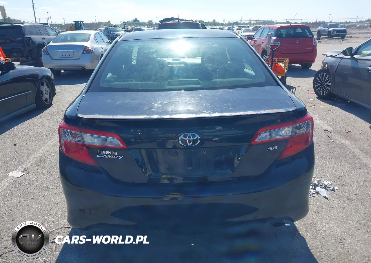 2014 Toyota Camry Se VIN:4T1BF1FK0EU789431 - 16