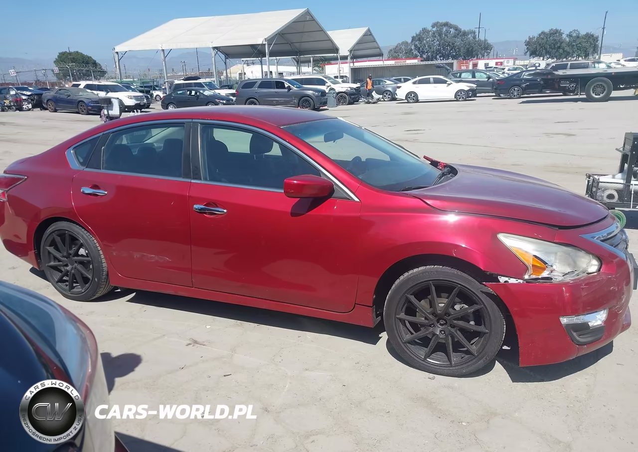 2015 Nissan Altima 2.5 S VIN:1N4AL3AP5FC172014 - 13