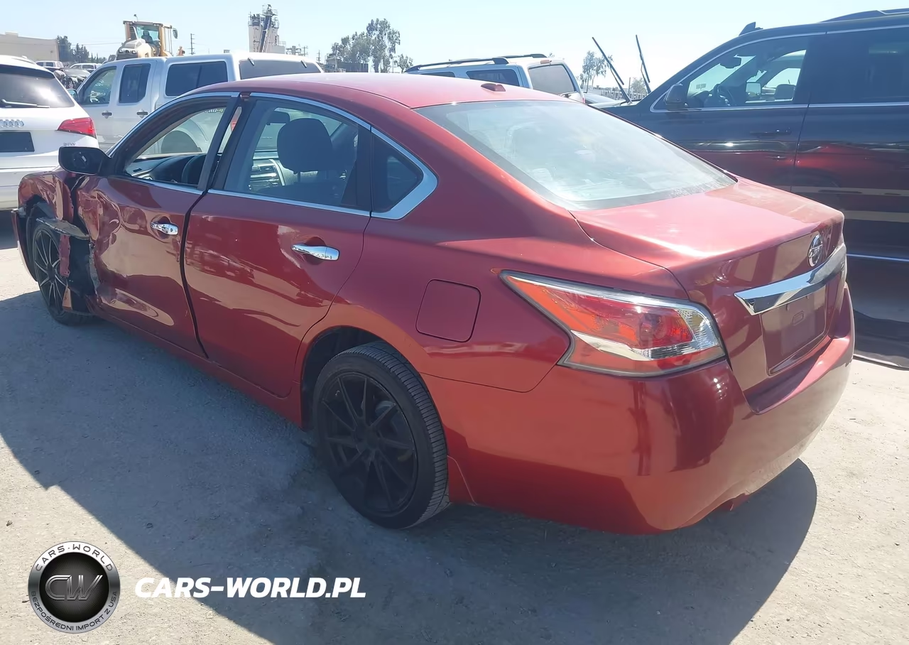 2015 Nissan Altima 2.5 S VIN:1N4AL3AP5FC172014 - 3