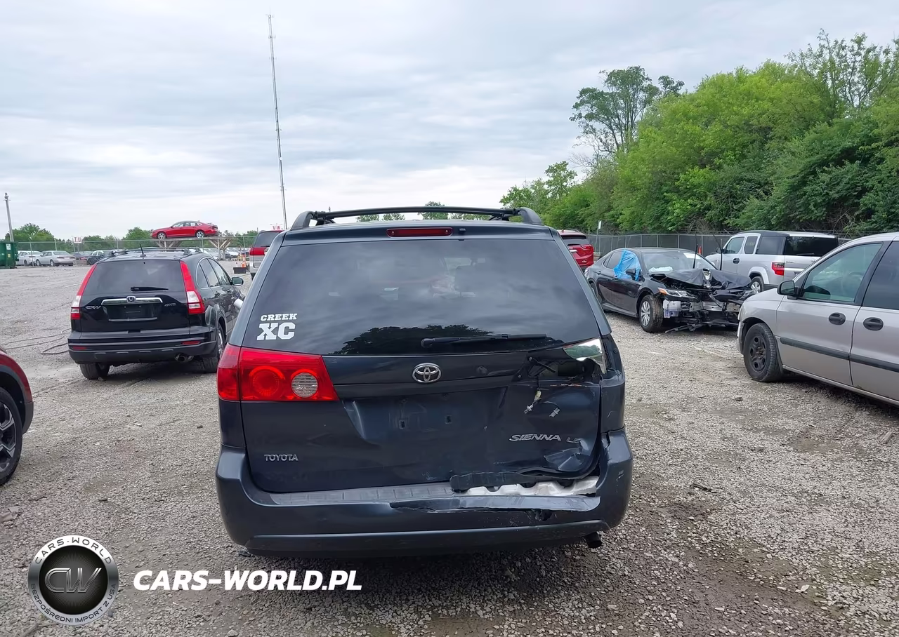 2007 Toyota Sienna Le VIN:5TDZK23C27S012886 - 17