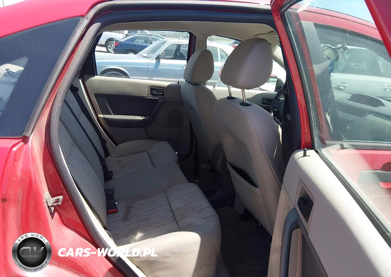 2008 Ford Focus Se-Ses VIN:1FAHP35N38W176298 - 8