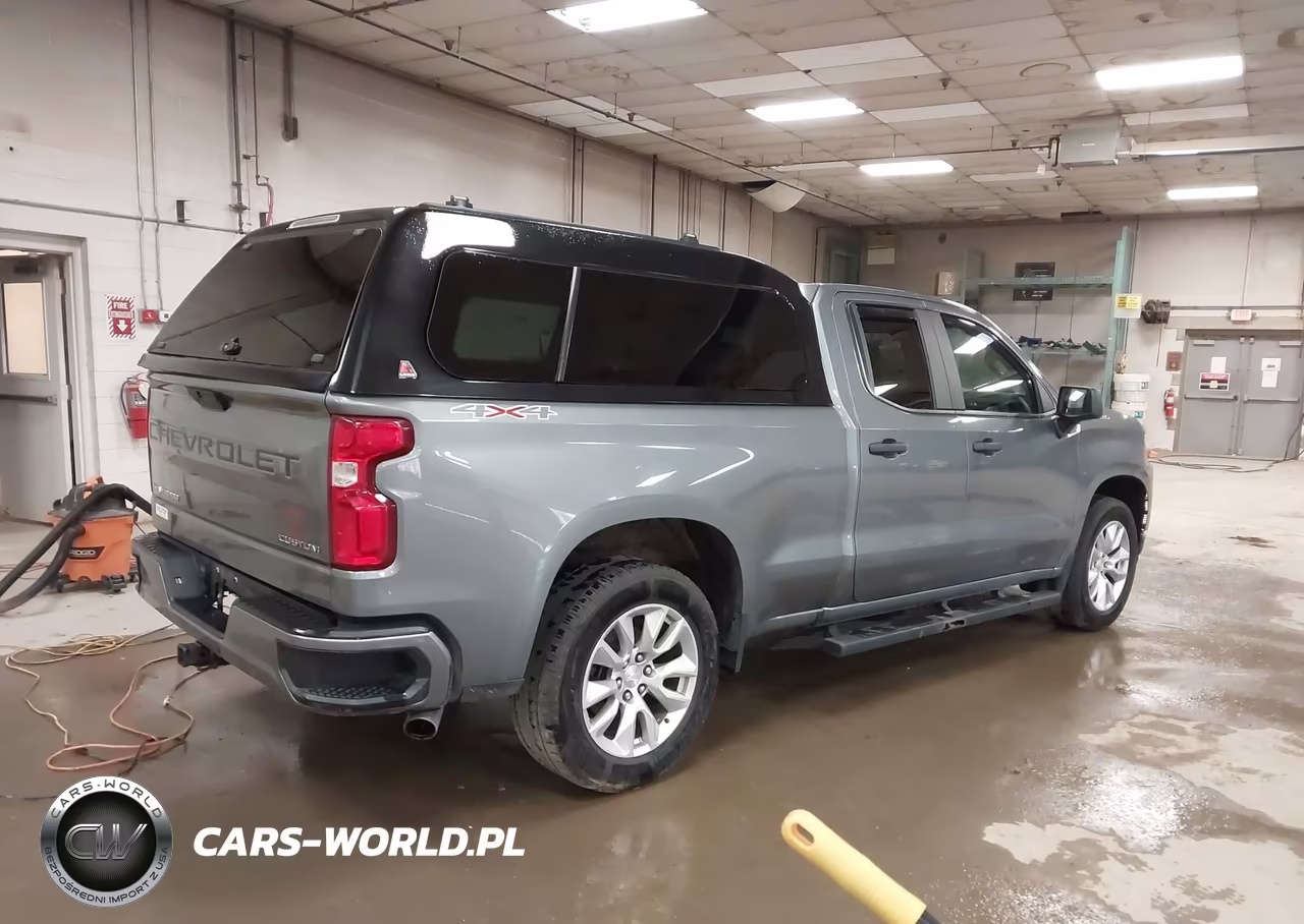 2019 Chevrolet Silverado 1500 Custom VIN:1GCRYBEHXKZ258888 - 4