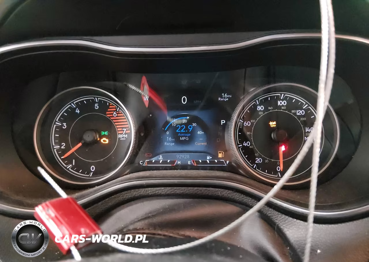 2019 Jeep Cherokee Limited 4X4 VIN:1C4PJMDN9KD180549 - 16