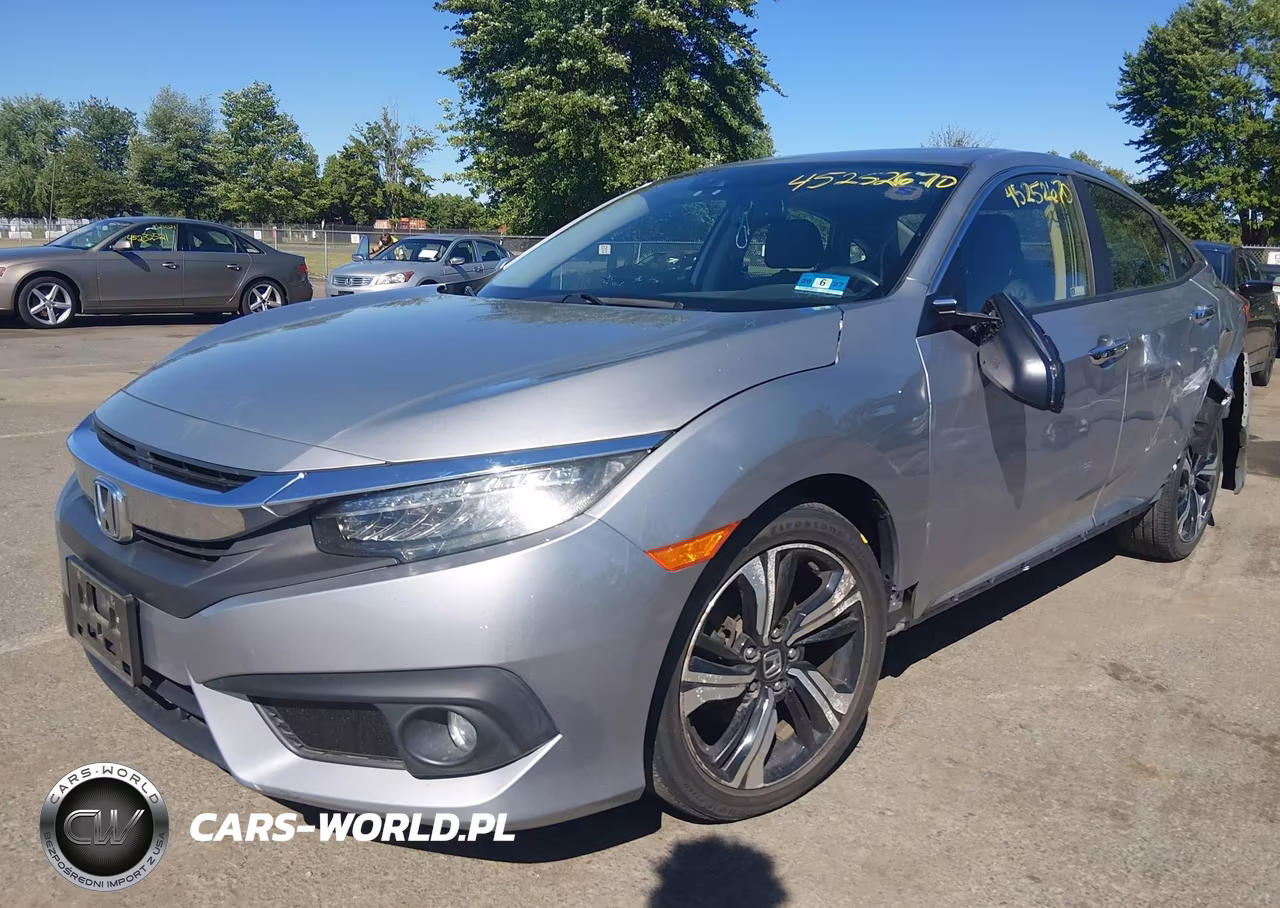 2018 Honda Civic Touring VIN:JHMFC1F97JX031654 - 2