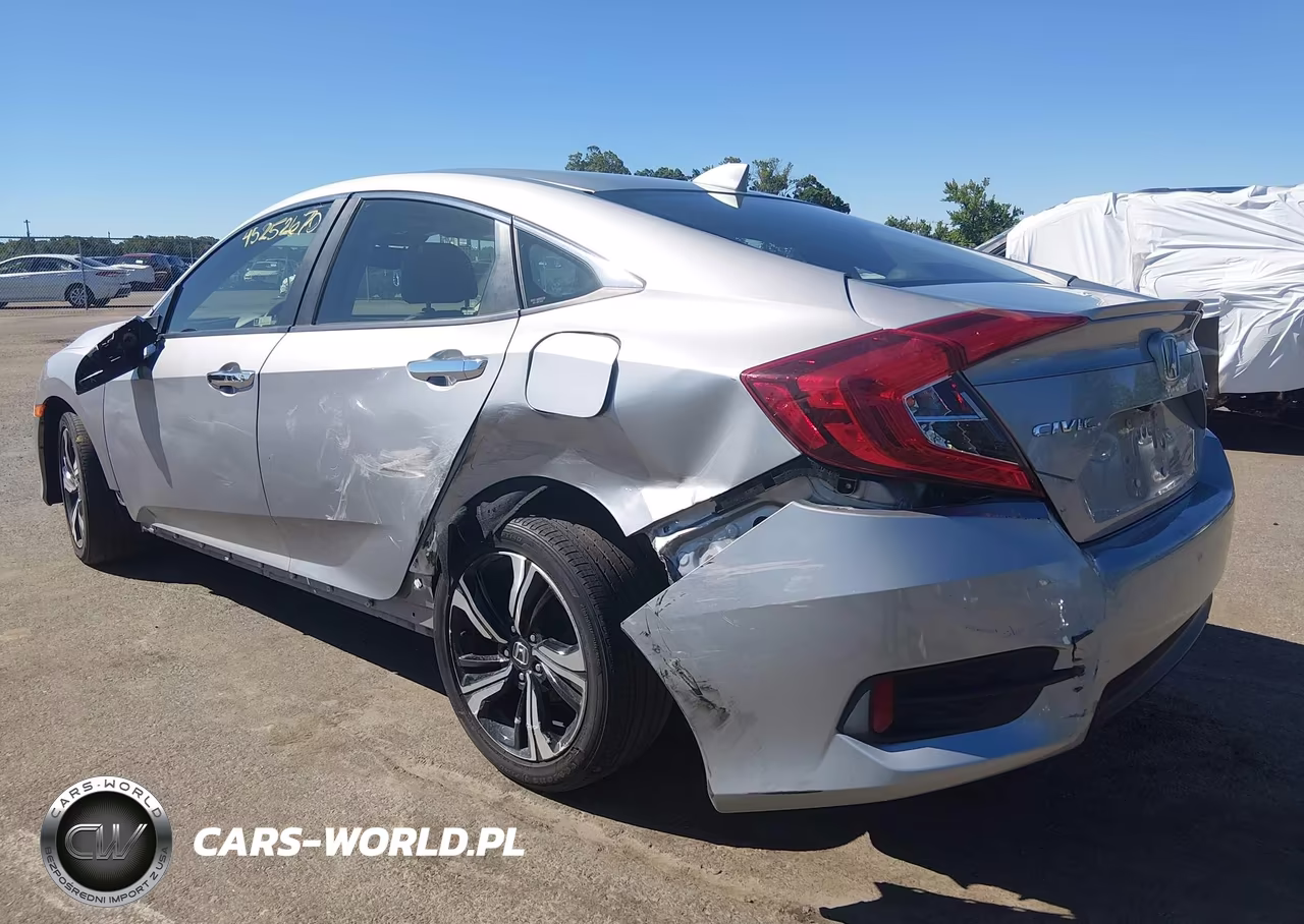 2018 Honda Civic Touring VIN:JHMFC1F97JX031654 - 3