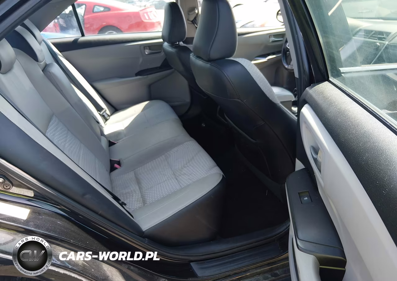2015 Toyota Camry Se VIN:4T1BF1FK4FU053870 - 8