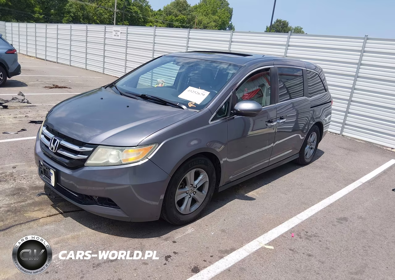 2015 Honda Odyssey Ex-L VIN:5FNRL5H65FB081575 - 2
