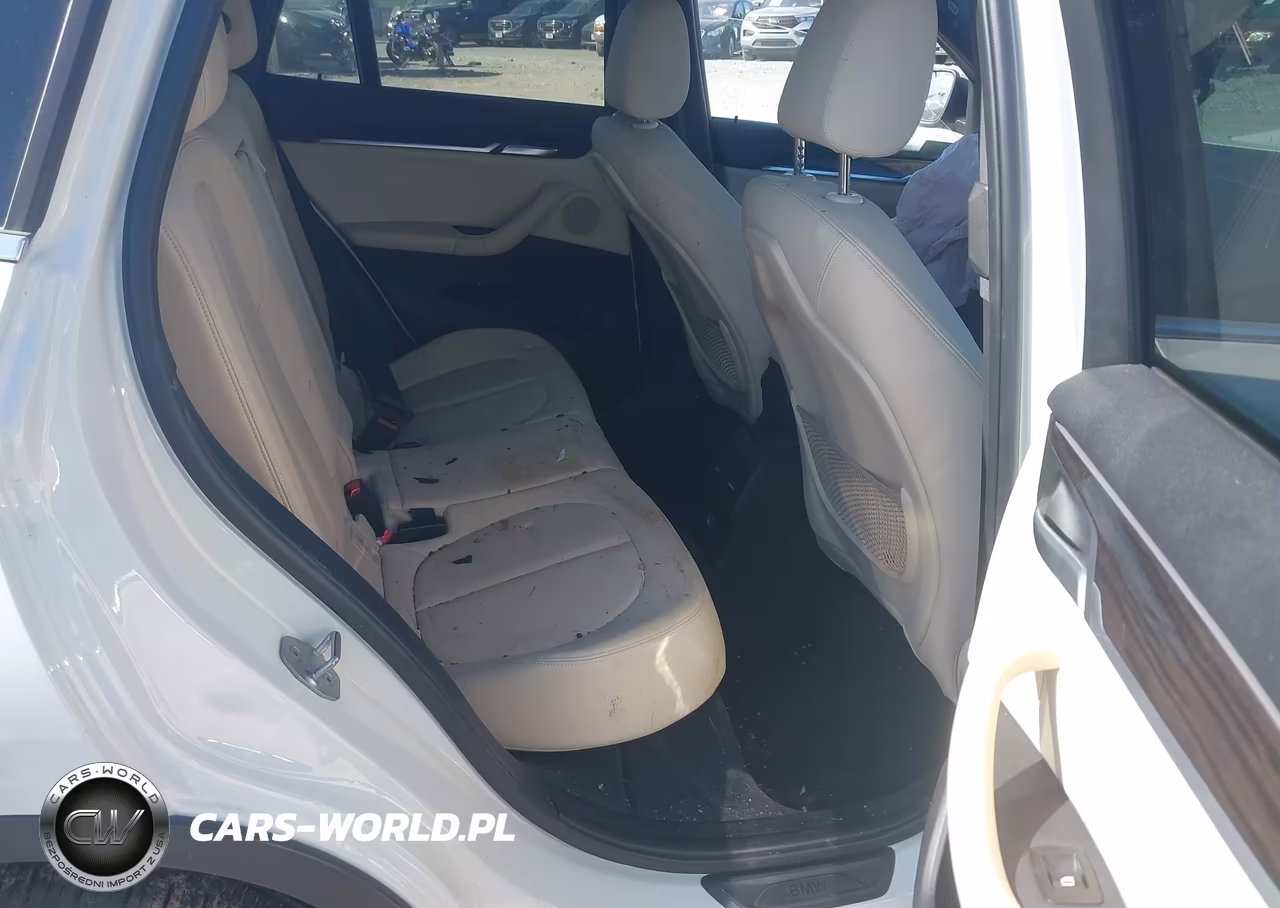 2017 BMW X1 Sdrive28I VIN:WBXHU7C34H5H34134 - 8