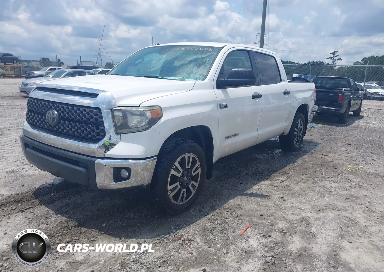 2018 Toyota Tundra Sr5 5.7L V8 VIN:5TFDW5F14JX728717 - 2