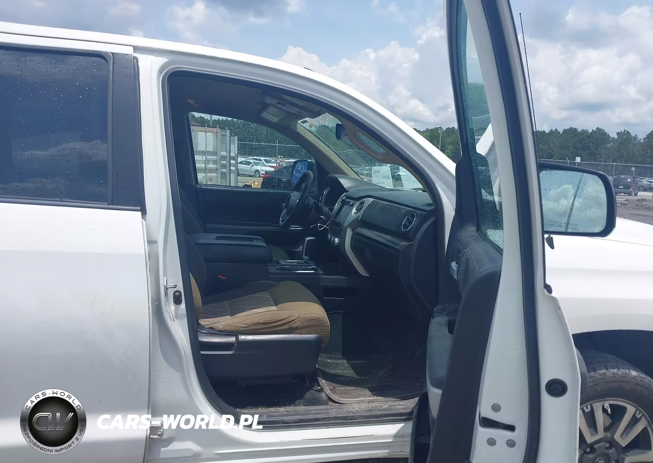 2018 Toyota Tundra Sr5 5.7L V8 VIN:5TFDW5F14JX728717 - 5