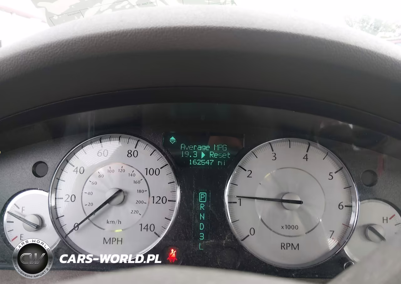 2009 Chrysler 300 Limited VIN:2C3KA33V99H576424 - 7