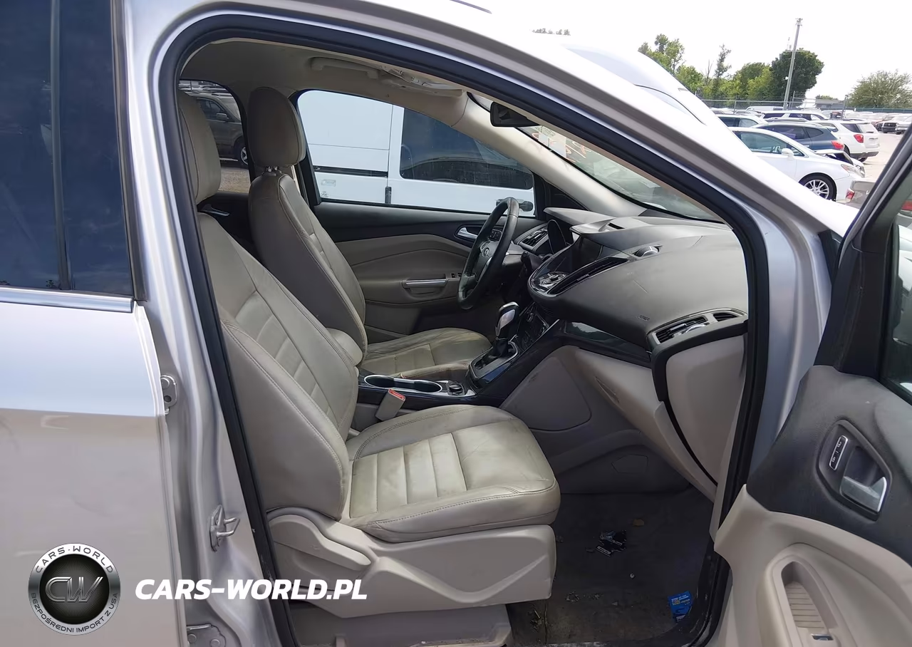 2014 Ford Escape Titanium VIN:1FMCU0J95EUA34719 - 5