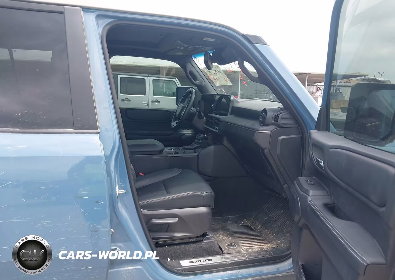 2024 Toyota Land Cruiser VIN:JTEABFAJ6RK010960 - 5