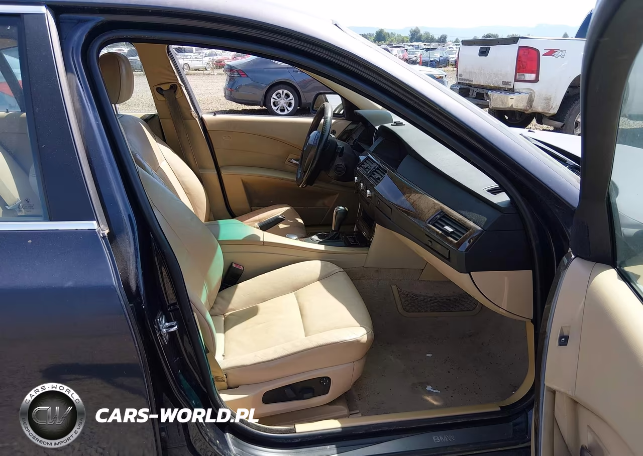 2007 BMW 525I VIN:WBANE53537CK92390 - 5