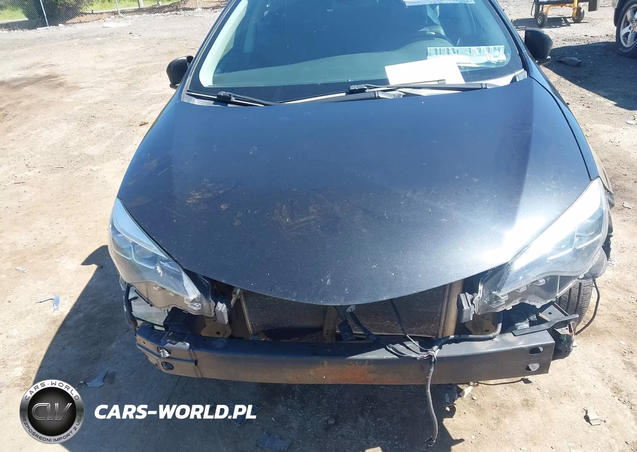 2018 Toyota Corolla Se VIN:2T1BURHEXJC045083 - 6