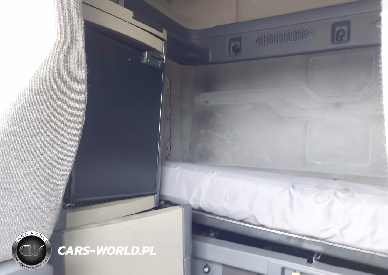 2016 Freightliner Cascadia 125 VIN:1FUJGLD58GLHP5352 - 6