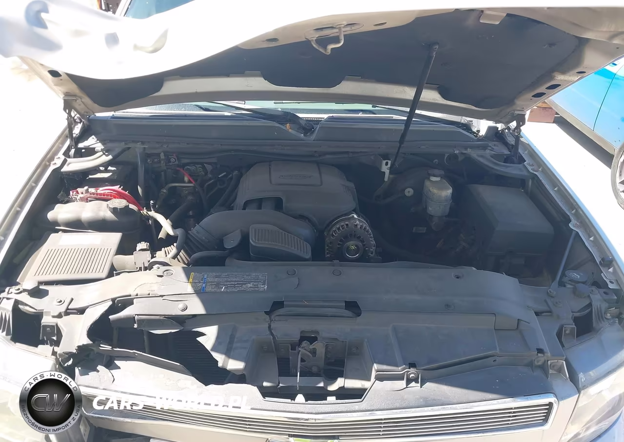 2009 Chevrolet Suburban 1500 Lt1 VIN:1GNFC26009R276943 - 10