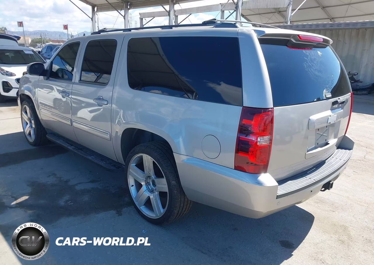 2009 Chevrolet Suburban 1500 Lt1 VIN:1GNFC26009R276943 - 3