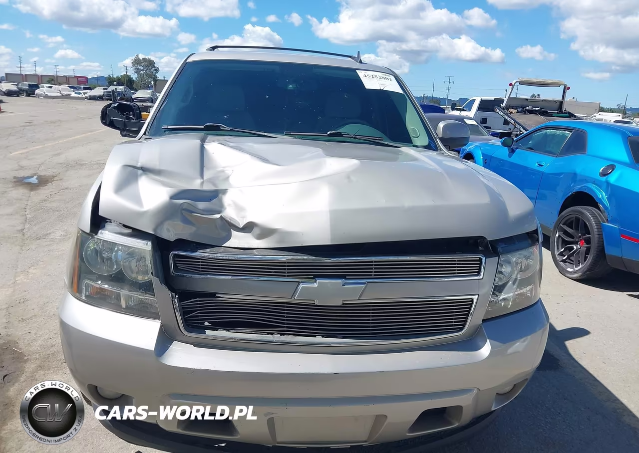 2009 Chevrolet Suburban 1500 Lt1 VIN:1GNFC26009R276943 - 6
