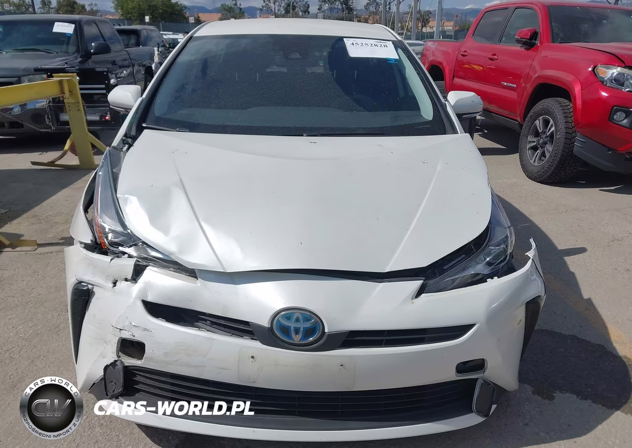 2020 Toyota Prius L Eco VIN:JTDKARFU2L3116730 - 12