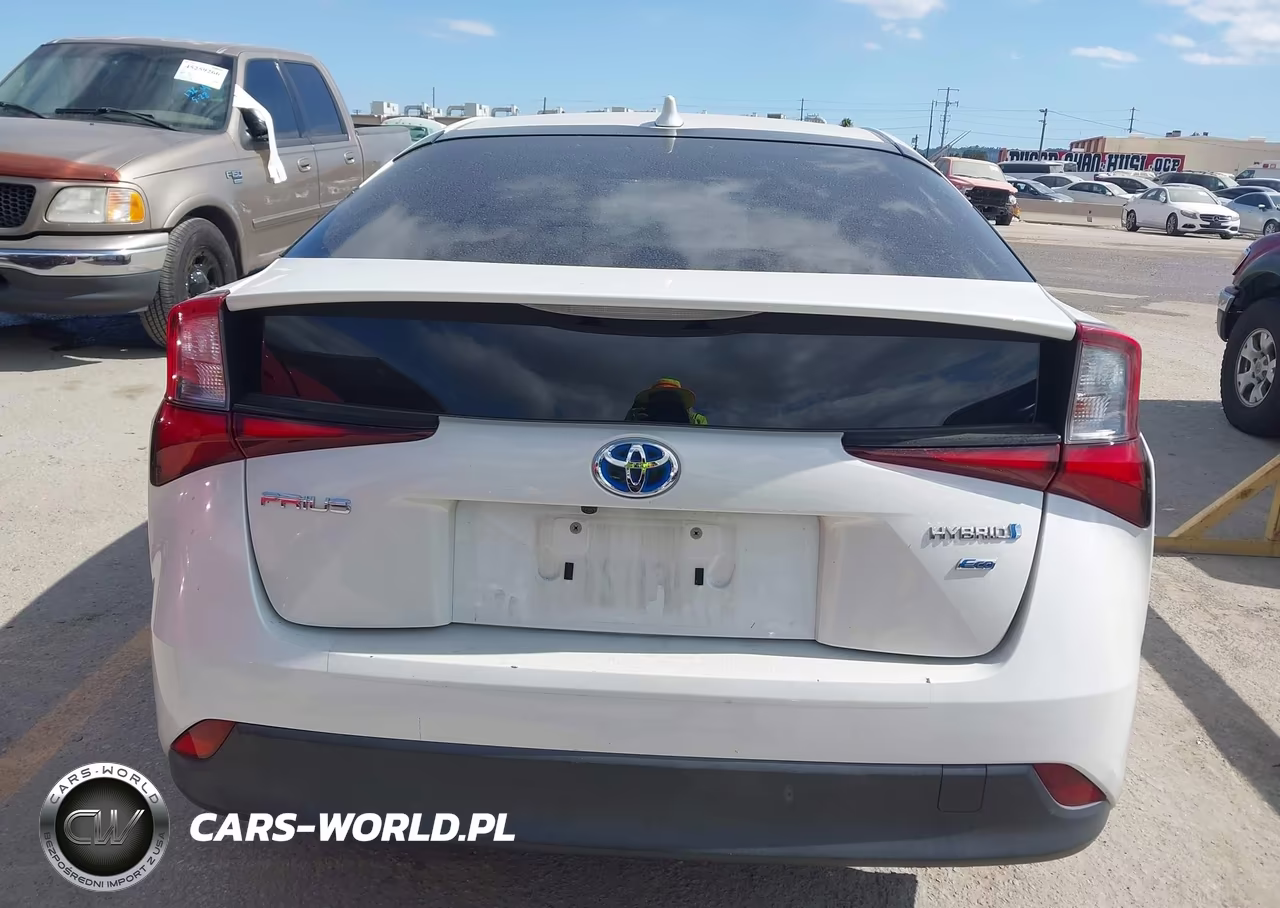 2020 Toyota Prius L Eco VIN:JTDKARFU2L3116730 - 16