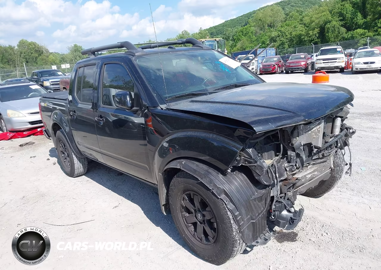 2015 Nissan Frontier Pro-4X-S-Sl-Sv – zdjęcie 1 z 21