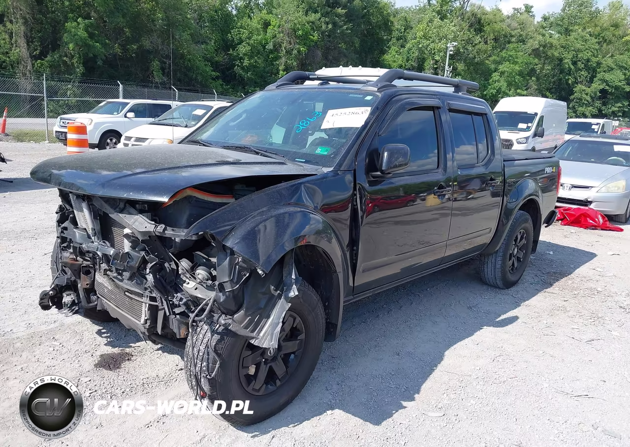 2015 Nissan Frontier Pro-4X-S-Sl-Sv VIN:1N6AD0EVXFN741312 - 2
