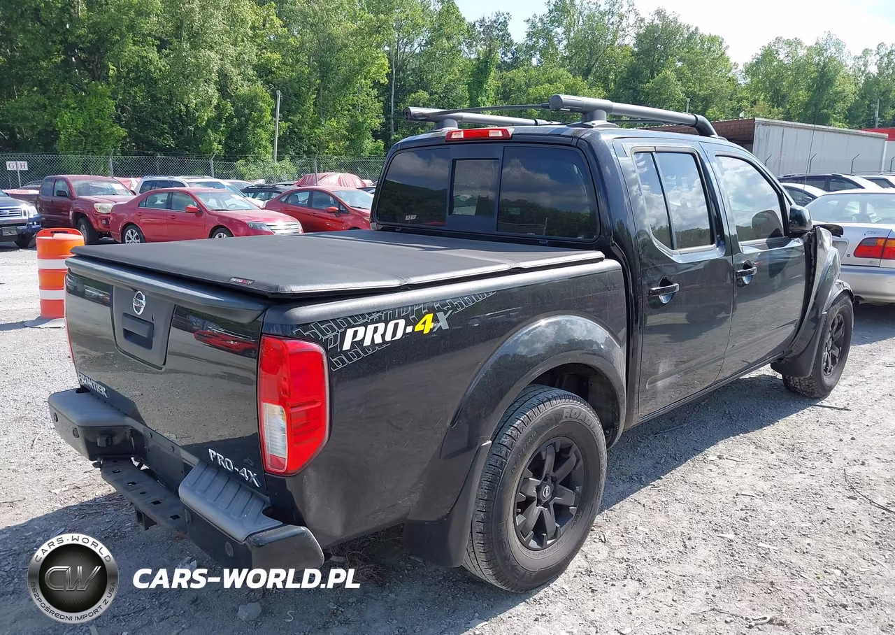 2015 Nissan Frontier Pro-4X-S-Sl-Sv VIN:1N6AD0EVXFN741312 - 4