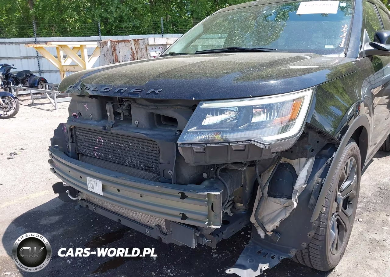 2019 Ford Explorer Sport VIN:1FM5K8GTXKGB20540 - 18