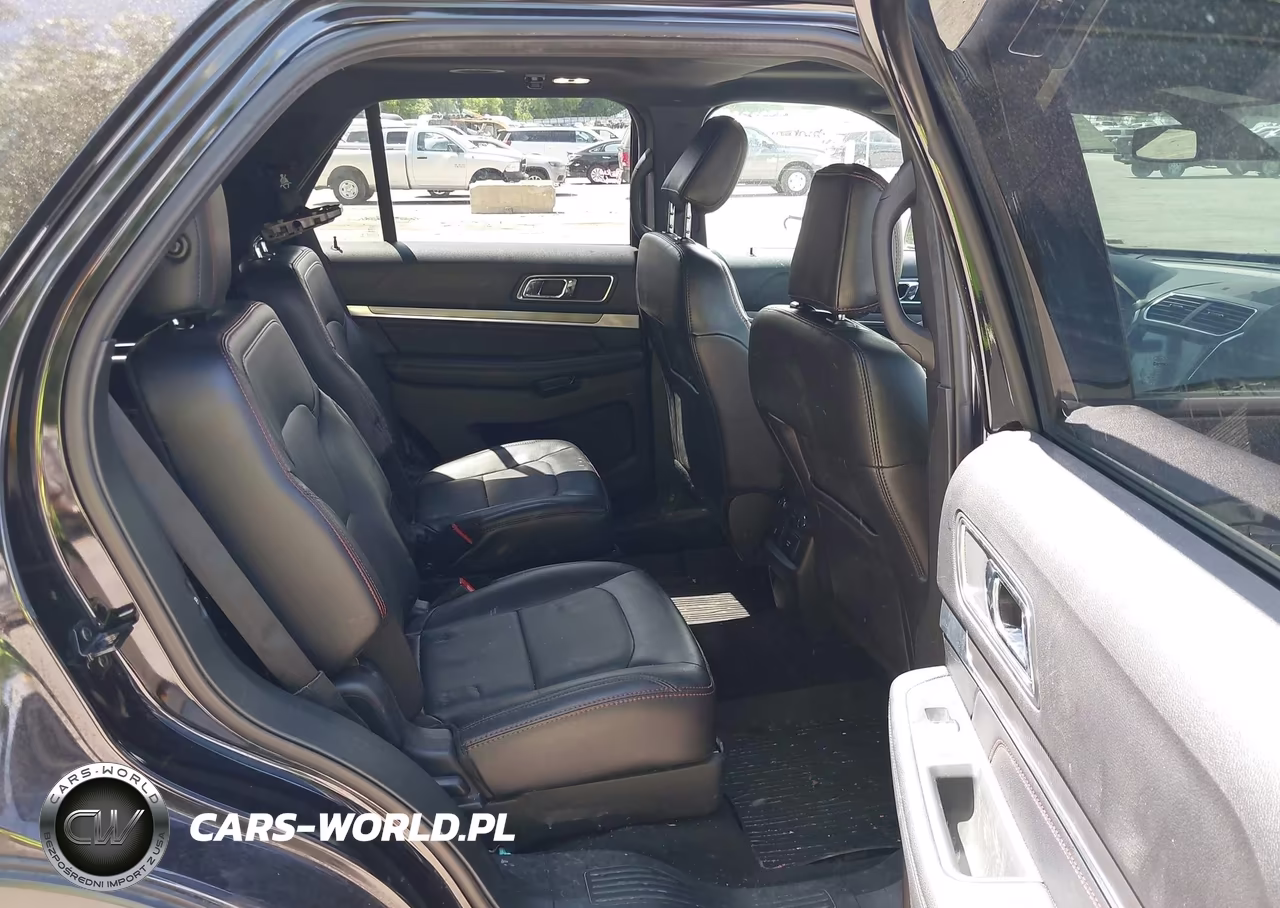 2019 Ford Explorer Sport VIN:1FM5K8GTXKGB20540 - 8