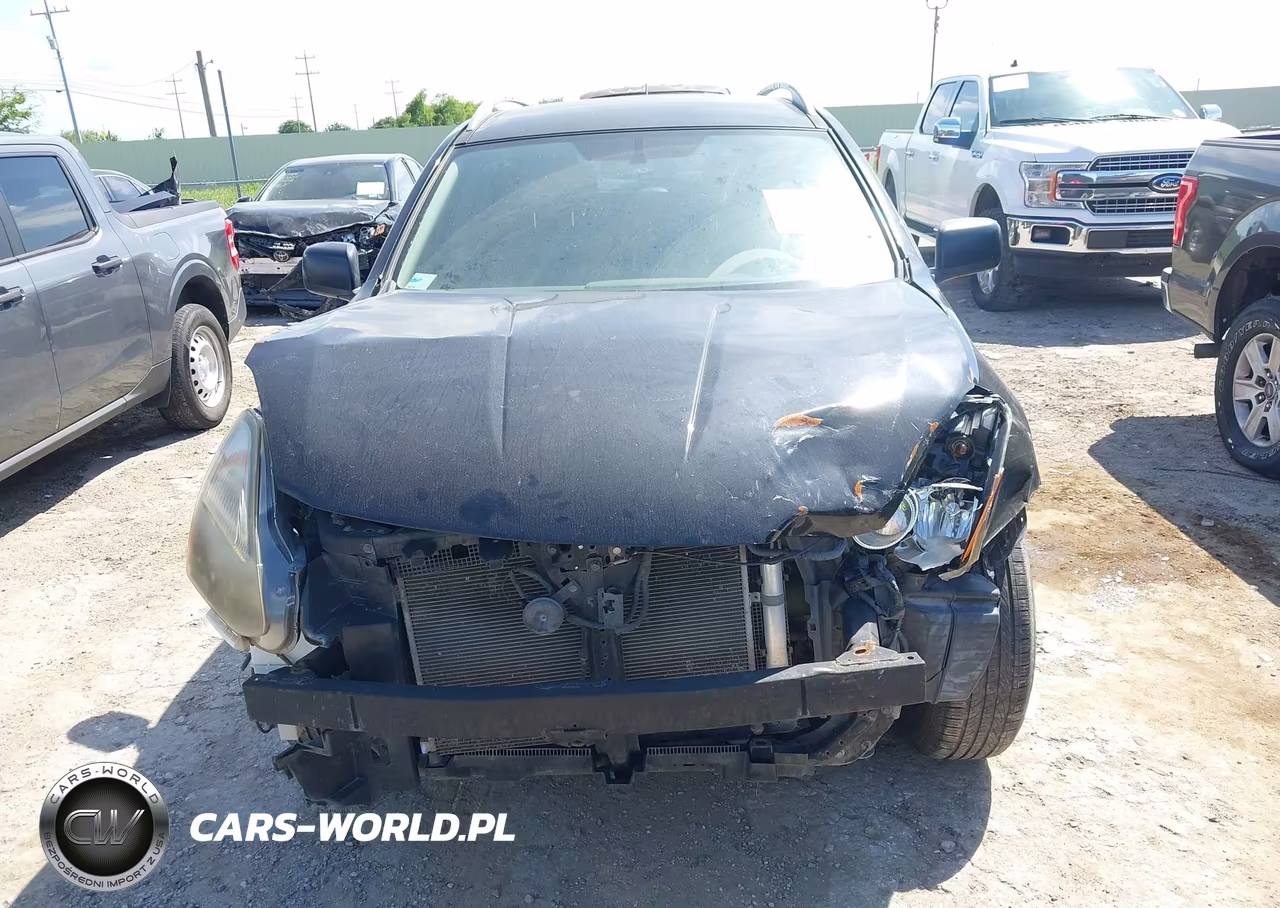 2015 Nissan Rogue Select S VIN:JN8AS5MTXFW161868 - 13