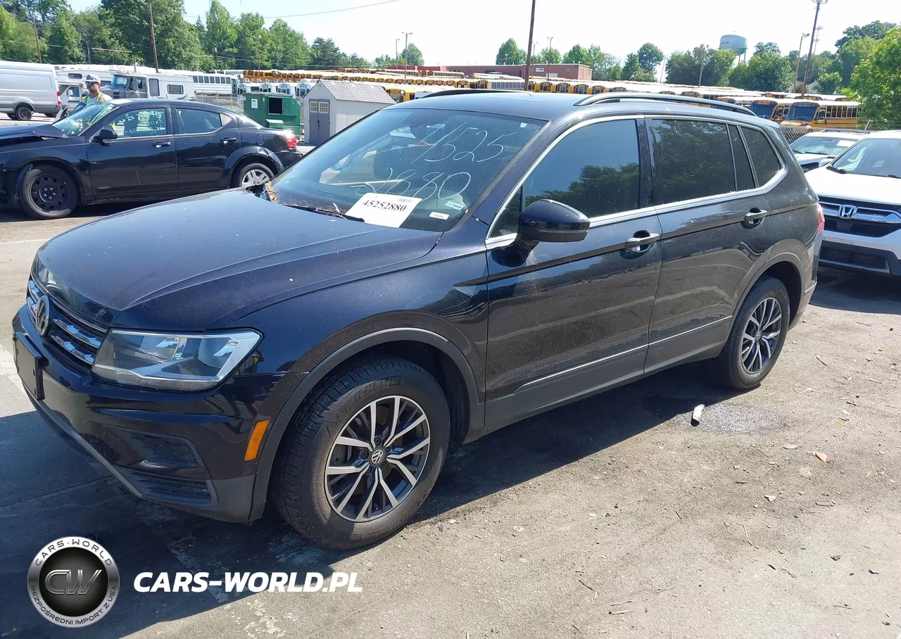 2019 Volkswagen Tiguan 2.0T Se-2.0T Sel-2.0T Sel R-Line-2.0T Sel R-Line Black VIN:3VV3B7AX0KM090327 - 2