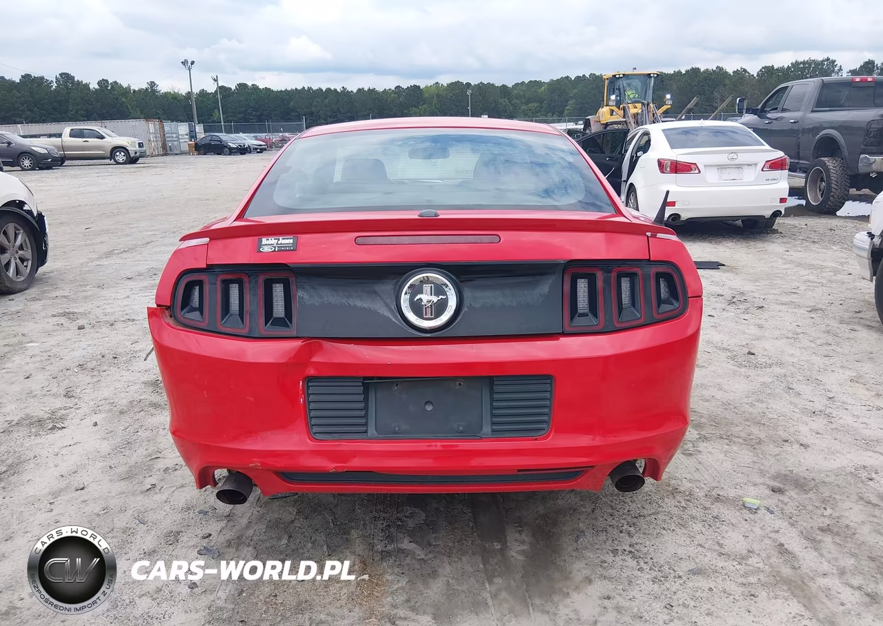 2013 Ford Mustang V6 Premium VIN:1ZVBP8AM3D5235387 - 16