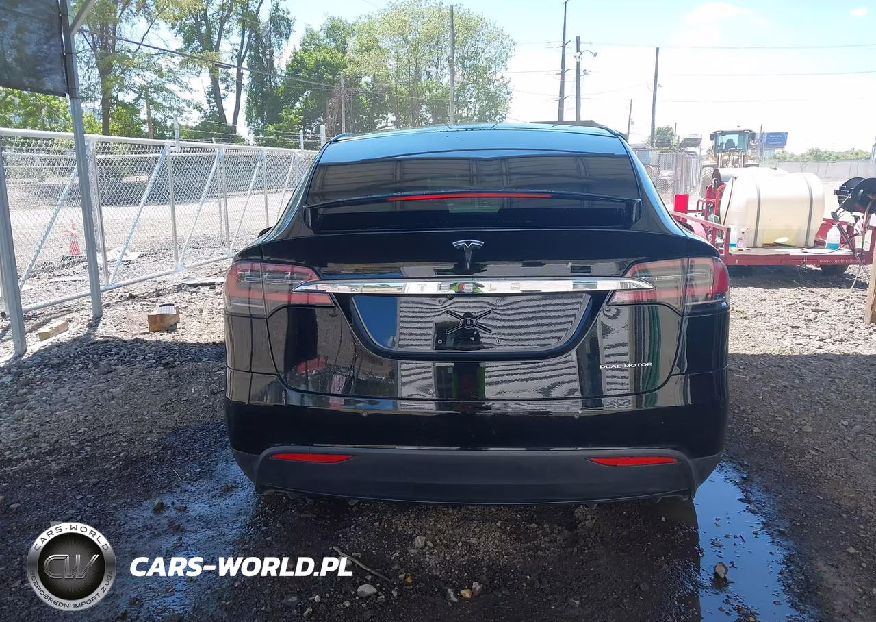 2020 Tesla Model X Long Range Dual Motor All-Wheel Drive-Long Range Plus Dual Motor All-Wheel Drive VIN:5YJXCBE2XLF263811 - 16