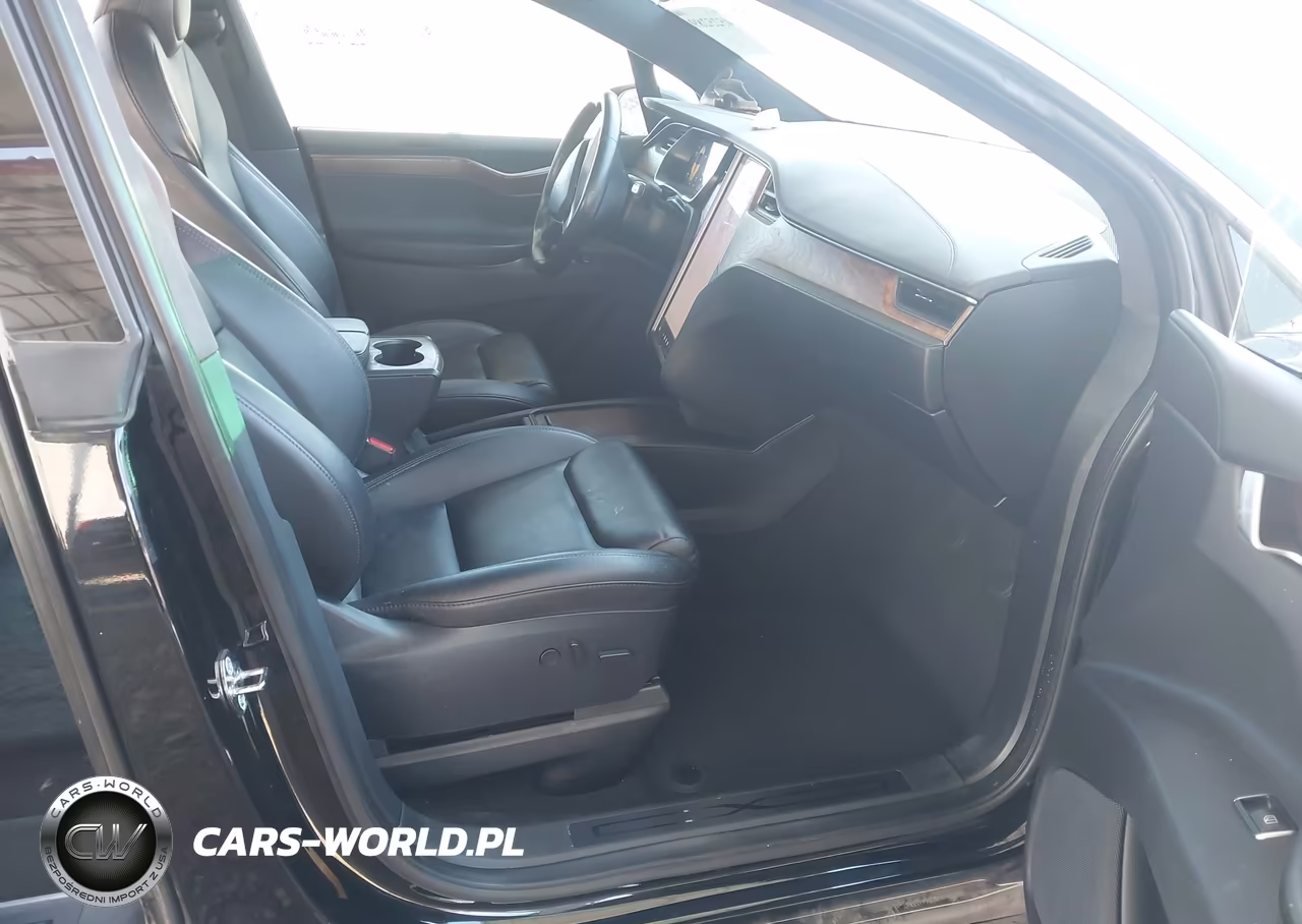 2020 Tesla Model X Long Range Dual Motor All-Wheel Drive-Long Range Plus Dual Motor All-Wheel Drive VIN:5YJXCBE2XLF263811 - 5
