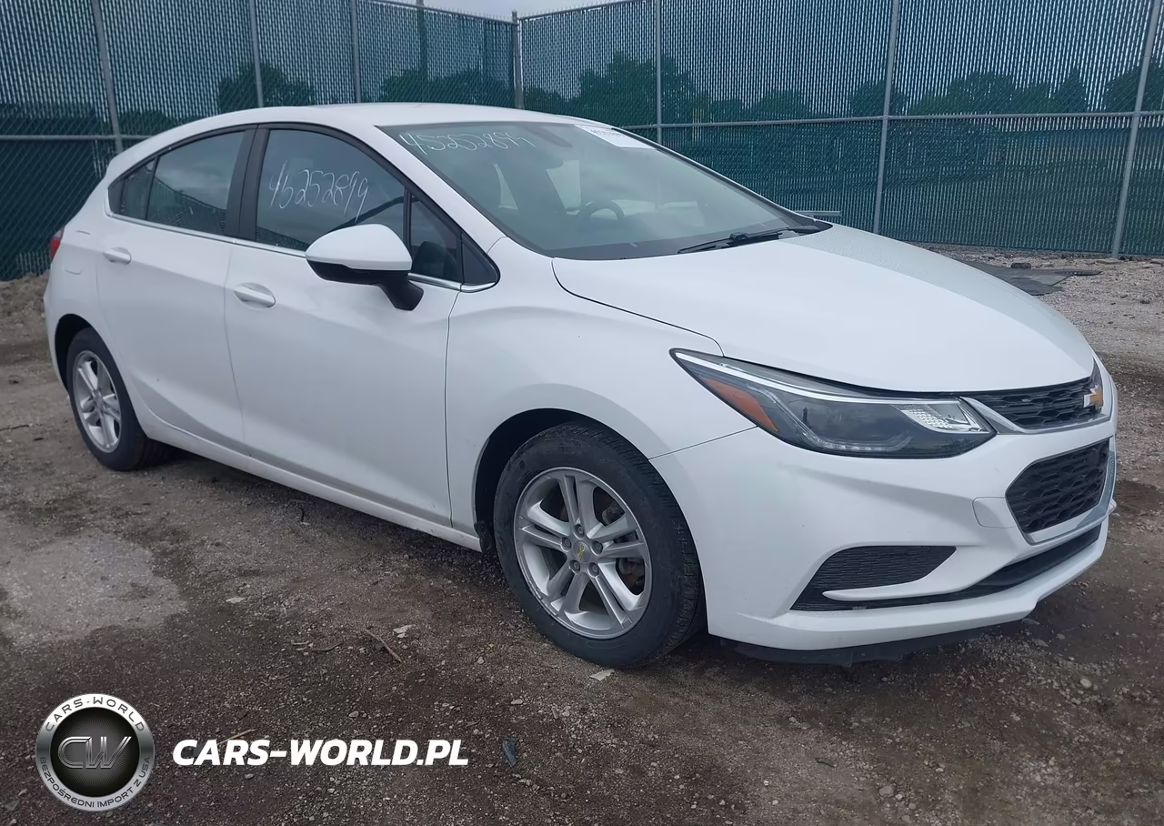 2017 Chevrolet Cruze Lt Auto – zdjęcie 1 z 16