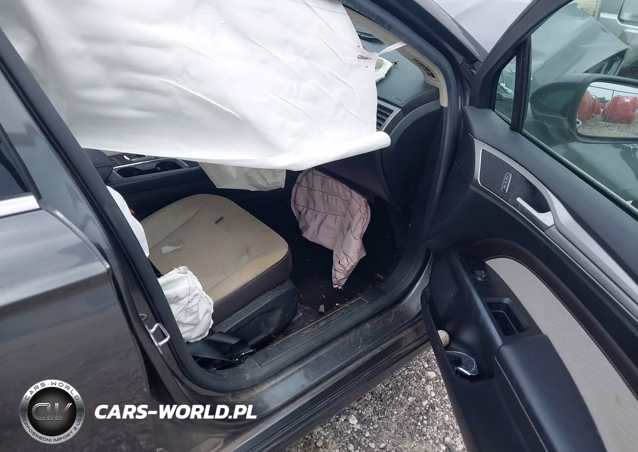 2020 Ford Fusion Se VIN:3FA6P0HD1LR122194 - 5
