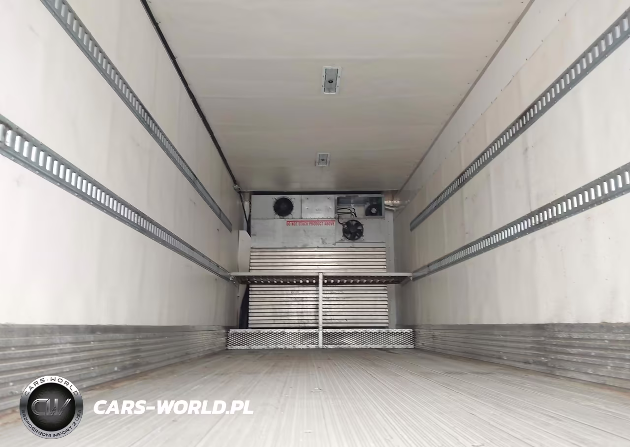 2019 Freightliner M2 106 VIN:1FVACXFC2KHKK4546 - 12