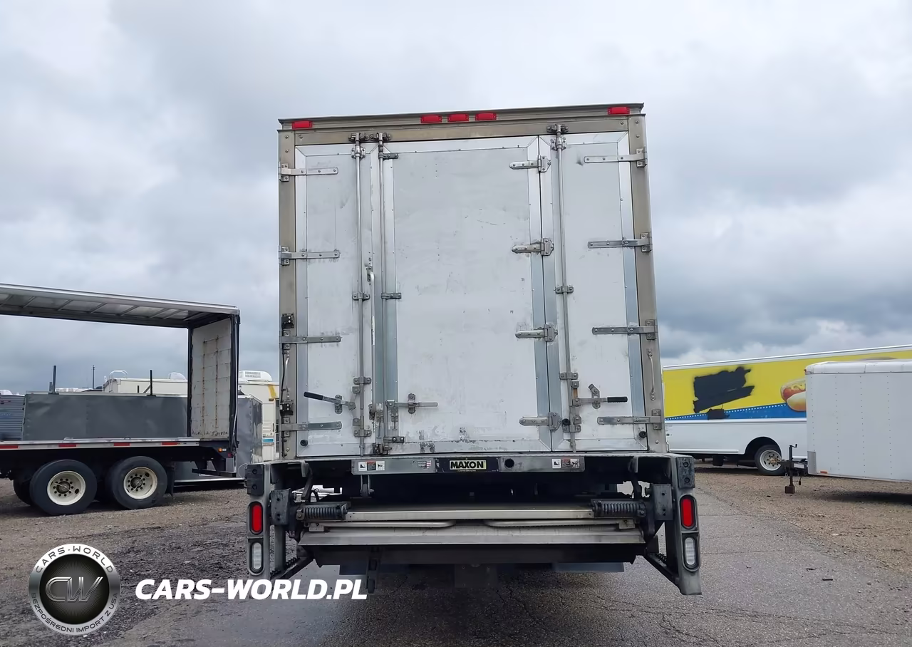 2019 Freightliner M2 106 VIN:1FVACXFC2KHKK4546 - 16
