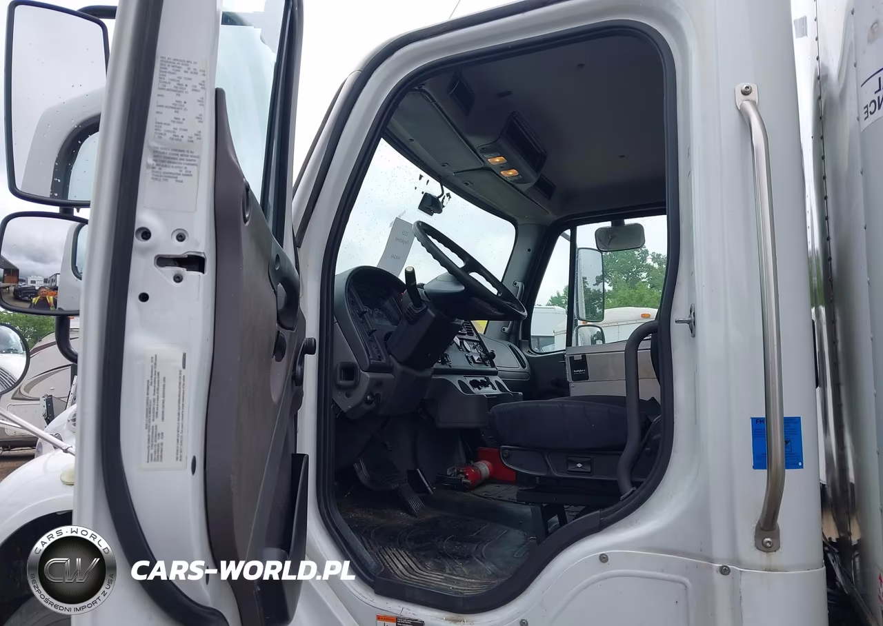 2019 Freightliner M2 106 VIN:1FVACXFC2KHKK4546 - 7
