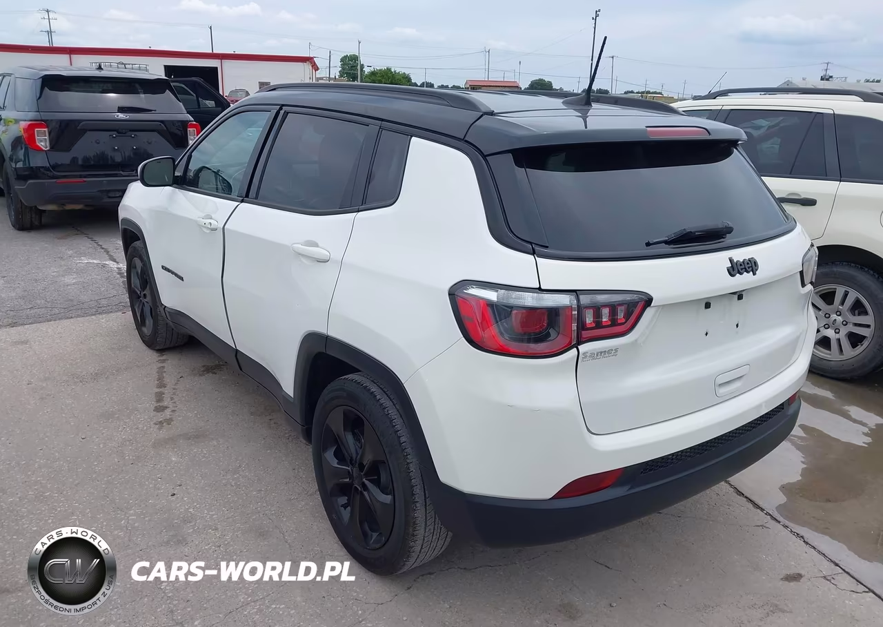 2020 Jeep Compass Altitude Fwd VIN:3C4NJCBB4LT162594 - 3