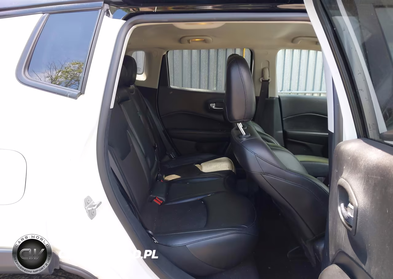 2021 Jeep Compass Altitude 4X4 VIN:3C4NJDBB8MT586433 - 8