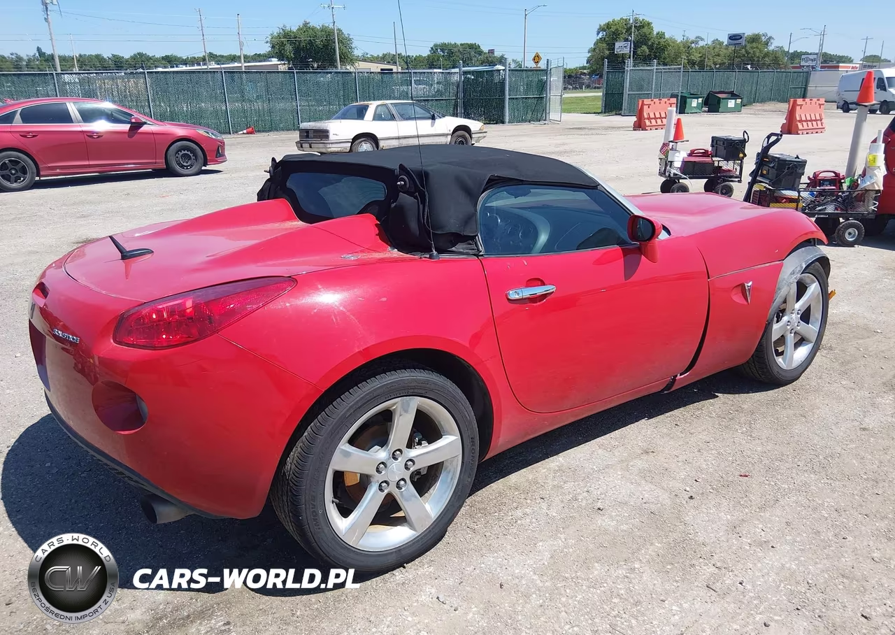 2007 Pontiac Solstice VIN:1G2MB35B17Y114919 - 4