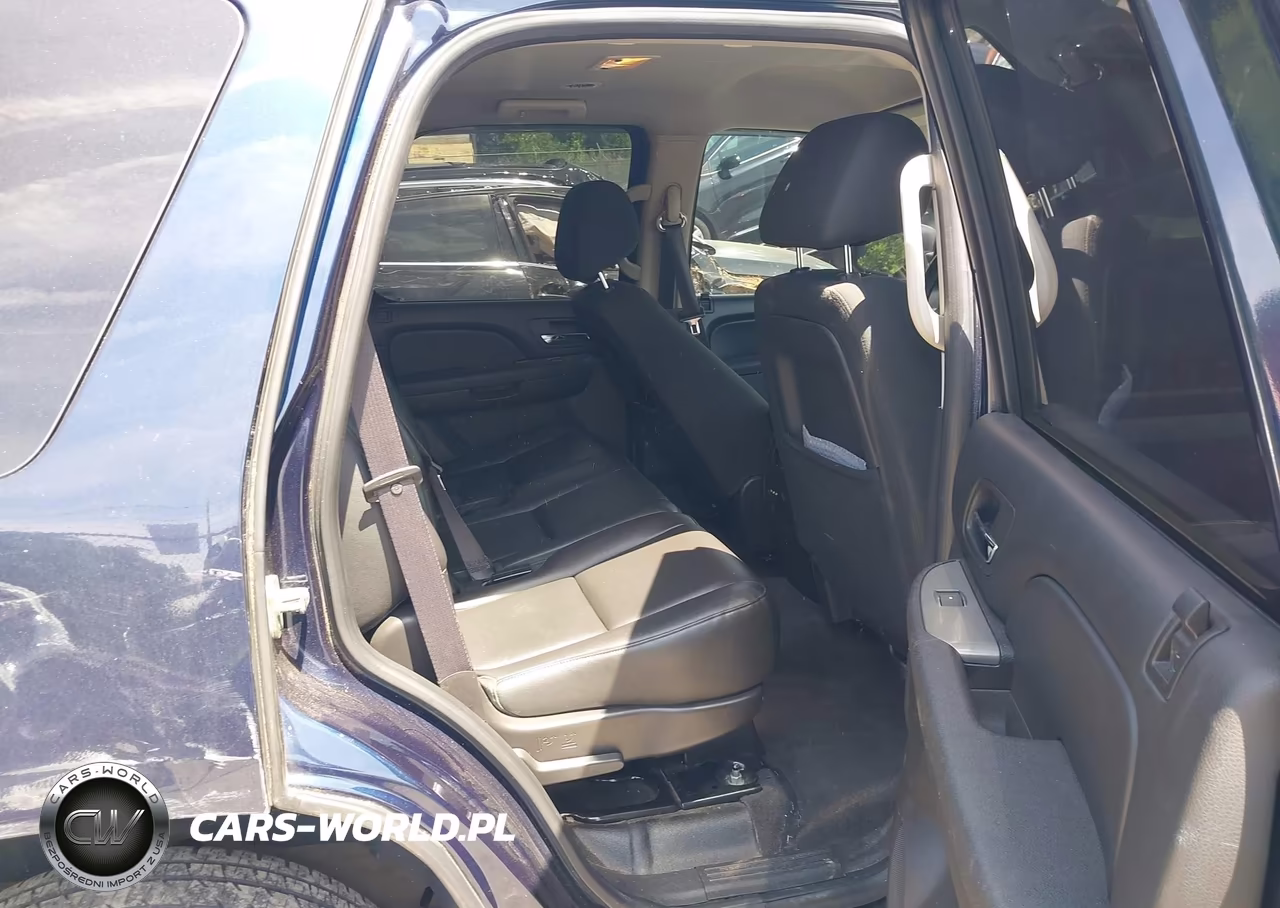 2012 Chevrolet Tahoe Commercial Fleet VIN:1GNSK2E04CR169145 - 8