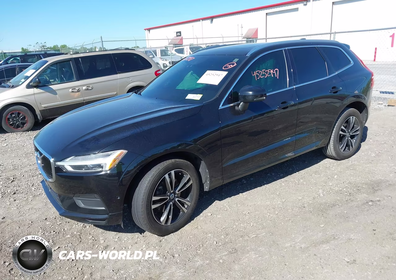 2019 Volvo Xc60 T5 Momentum VIN:LYV102RK5KB196981 - 2