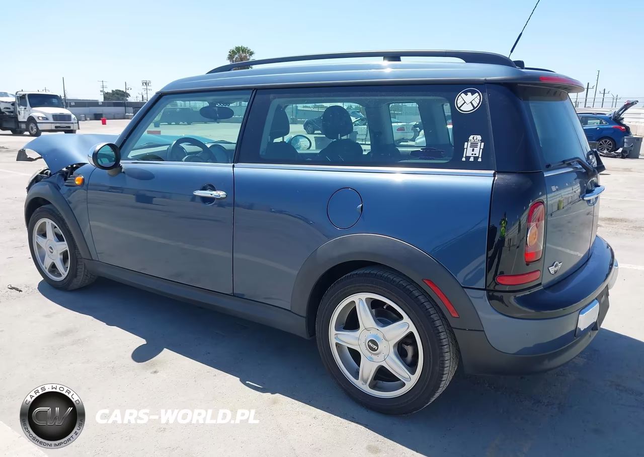 2010 Mini Cooper Clubman VIN:WMWML3C52ATX51535 - 3